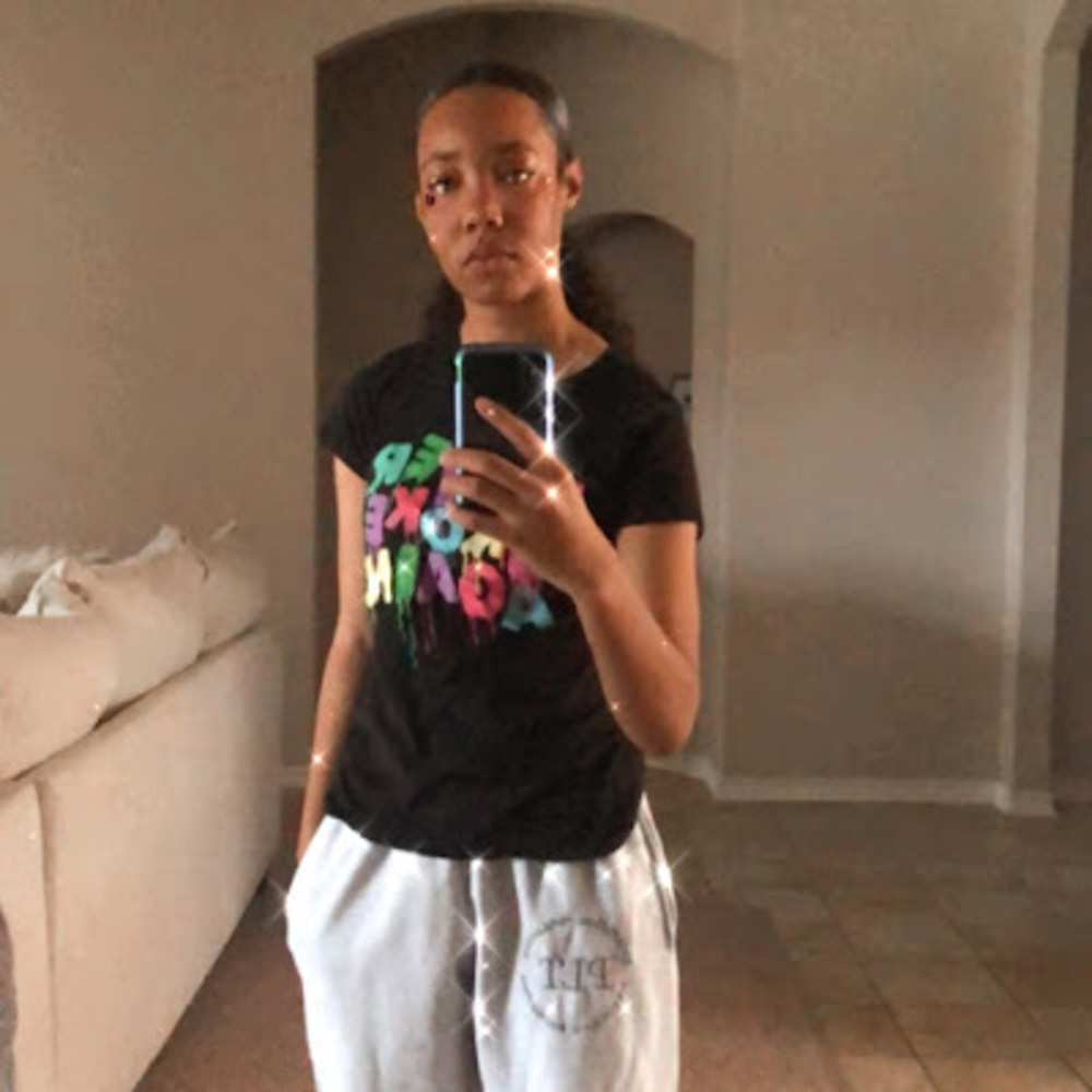 Meet your Posher, Mooklifestyle